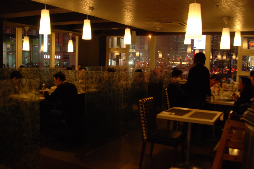 季诺意式休闲餐厅