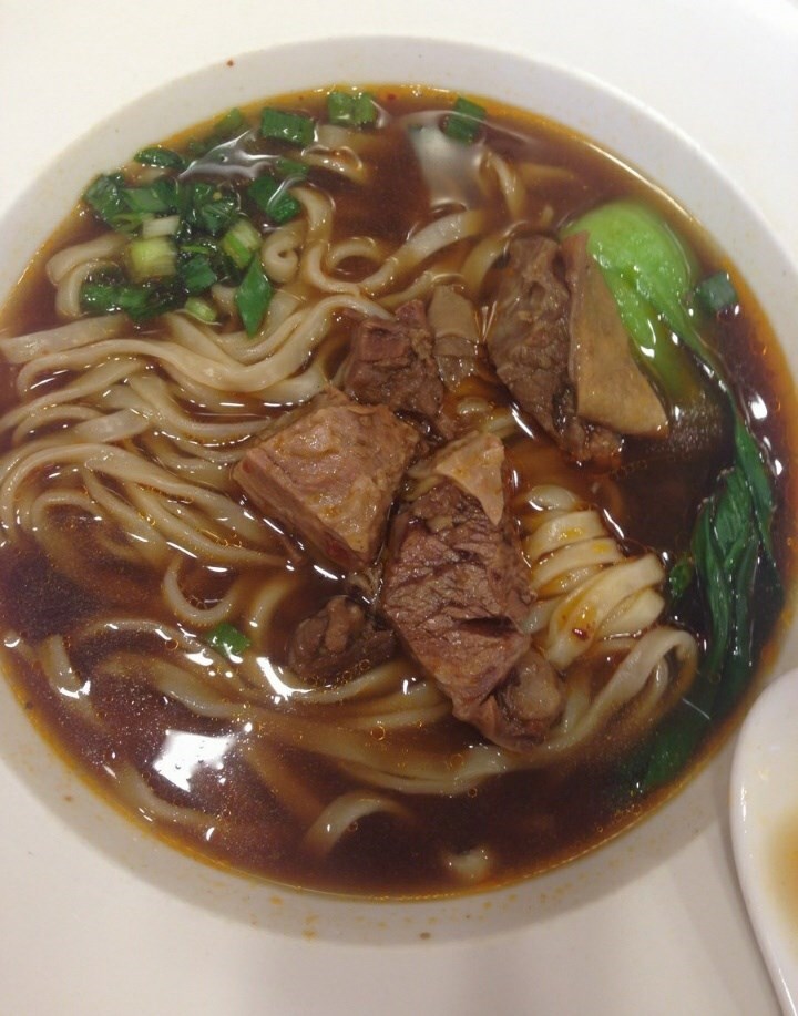 新农牛肉面馆