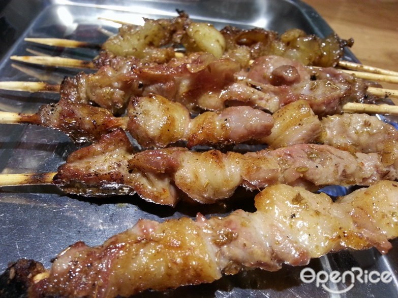 新疆阿迪力