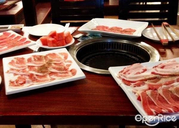 独门冲炭火自助烤肉