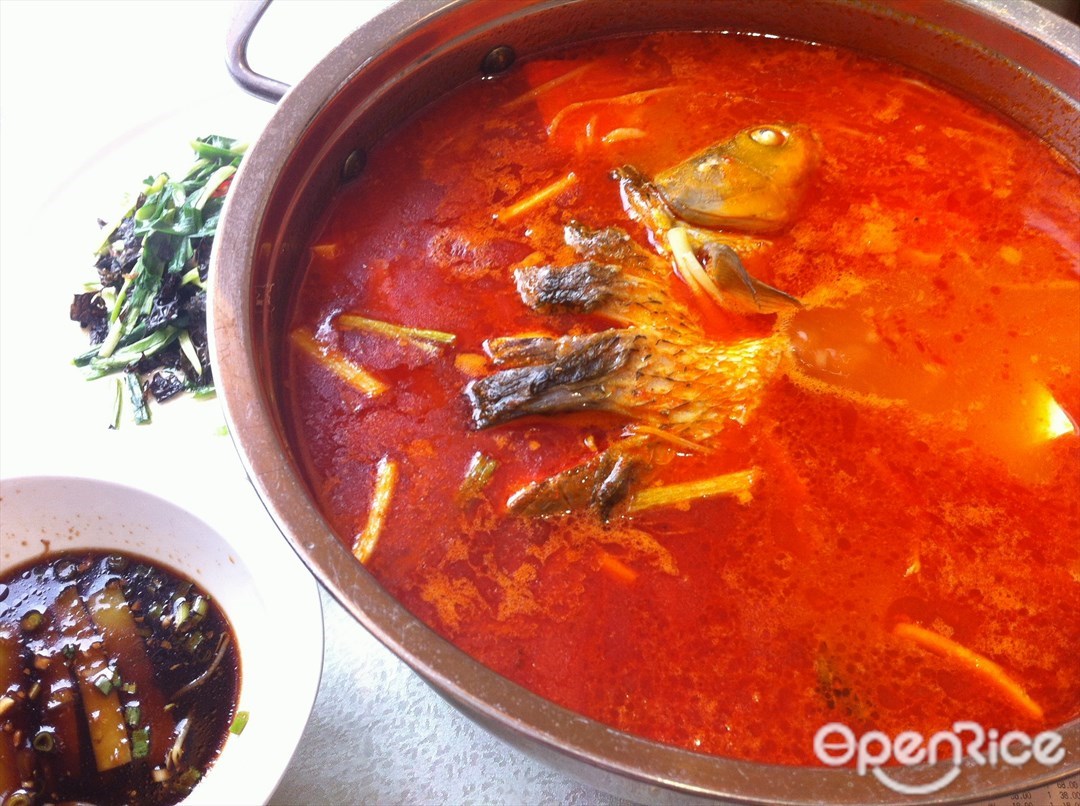 甲秀楼缘餐厅