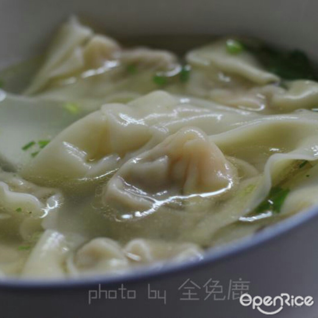 阿姨虾肉馄饨