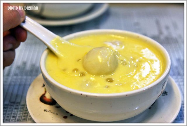 招牌凤凰椰子西米糊汤丸