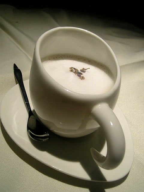 薰衣草奶茶