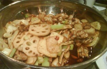 干锅牛蛙