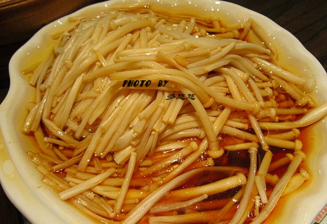 白灼金针菇