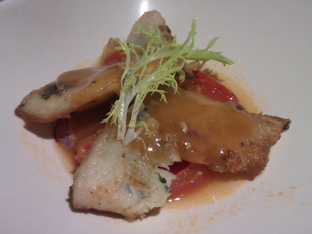 魔鬼辣蒜酱烤鲷鱼