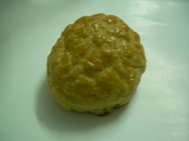 奶黄酥皮包