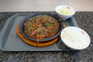 铁板金针菇牛柳