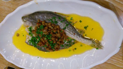 腊八豆蒸黄鱼