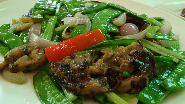 兰豆炒瓤木耳