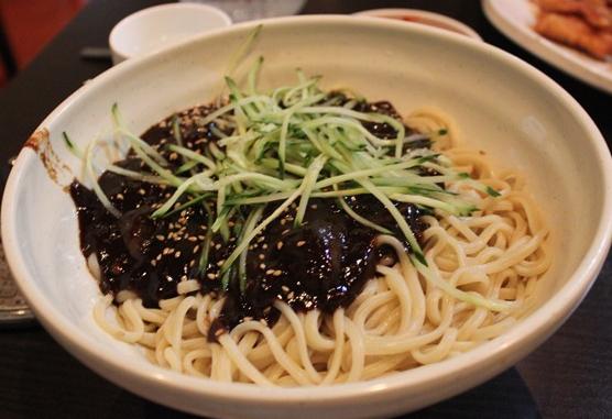 炸酱面