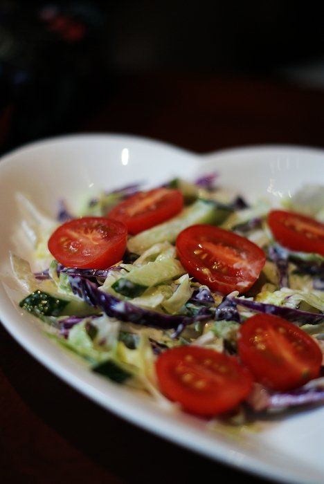 什锦蔬菜沙拉（配德莉浓秘制沙拉酱）有几特制啊？？？