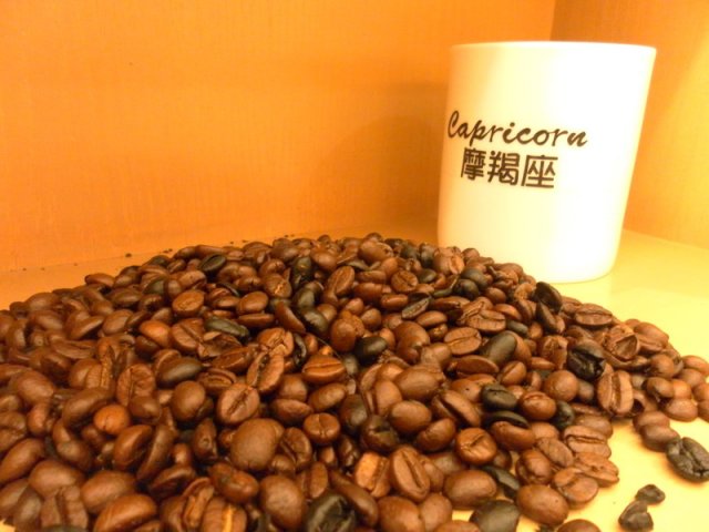 摩羯座(咖啡豆和咖啡杯