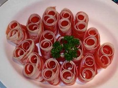 肉肉