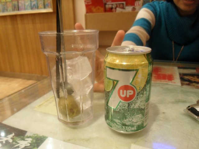 咸柠七(混合前)