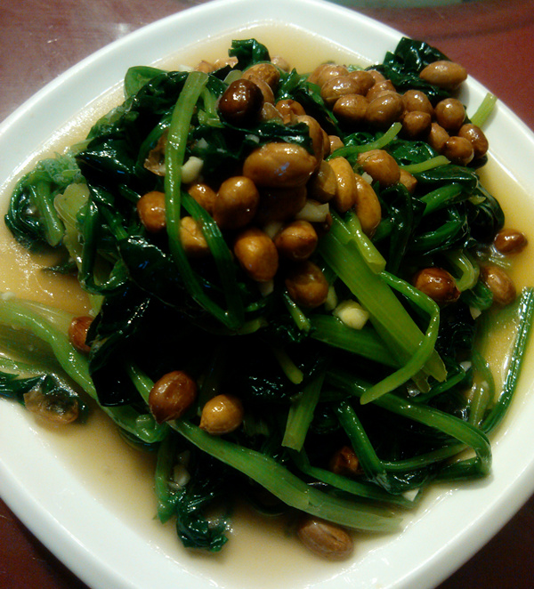 果仁菠菜