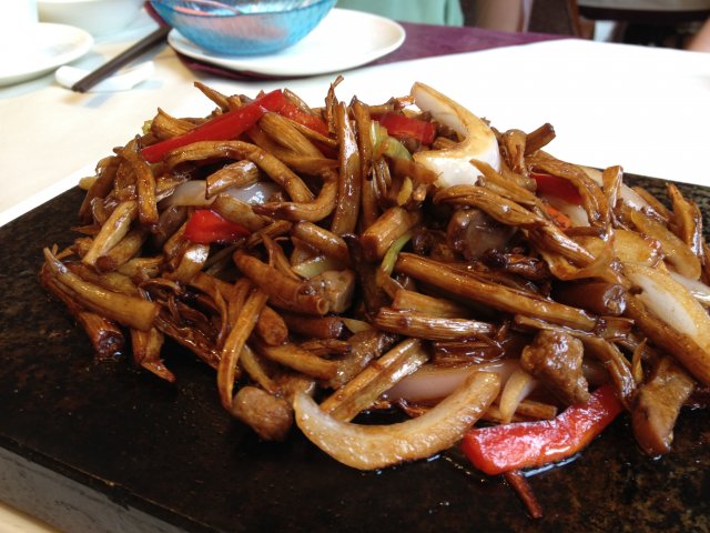 石板鹅肝茶树菇