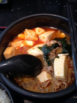 牛肉泡菜锅