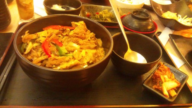 烧牛肉饭