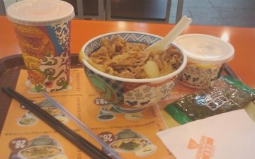 牛肉饭套餐