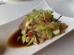 凉拌海蜇