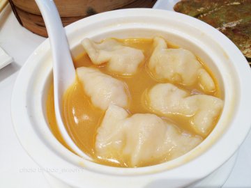 龙虾汤泡海皇饺