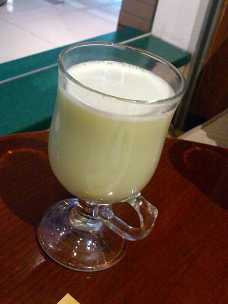 青苹果奶茶