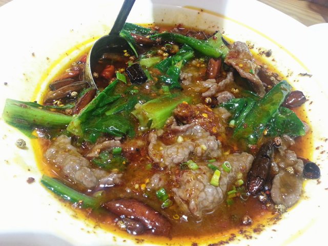 水煮牛肉