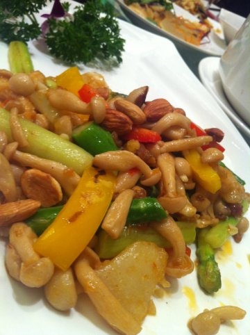 加州杏仁野菌炒带子
