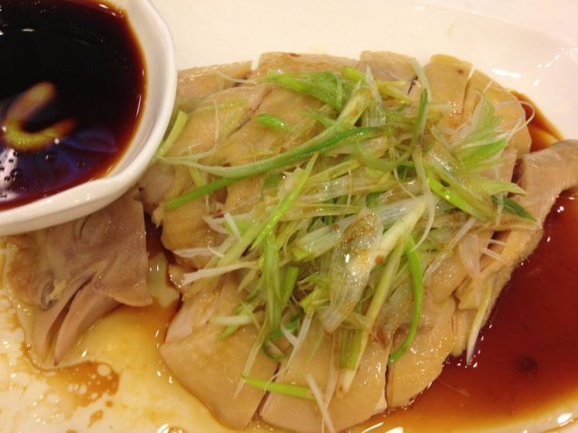 葱头蒸鸡