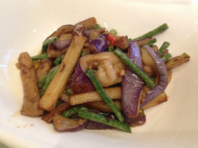 豆角炒茄子