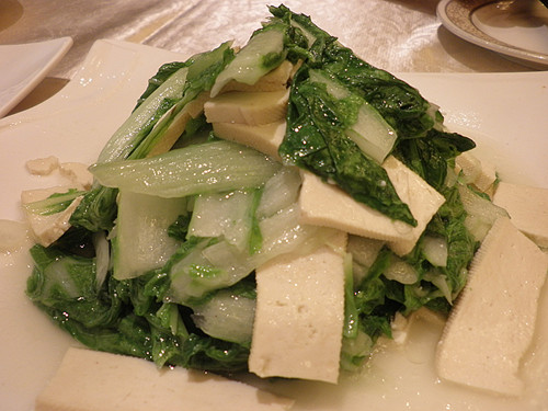 奶白菜烧豆腐
