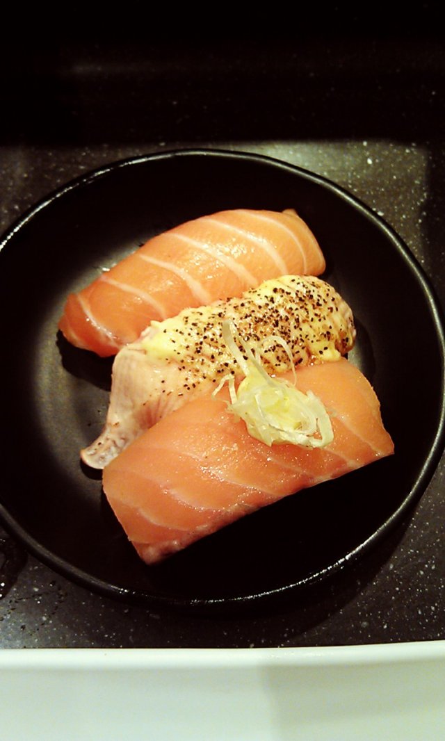 三文鱼三味