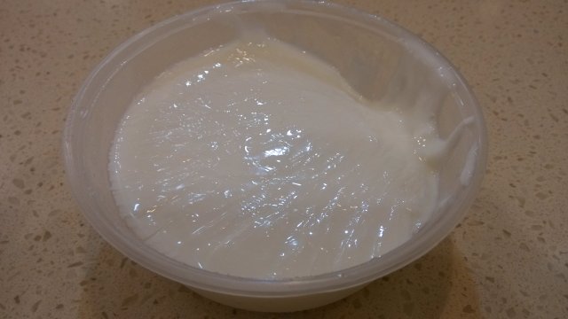 酸奶