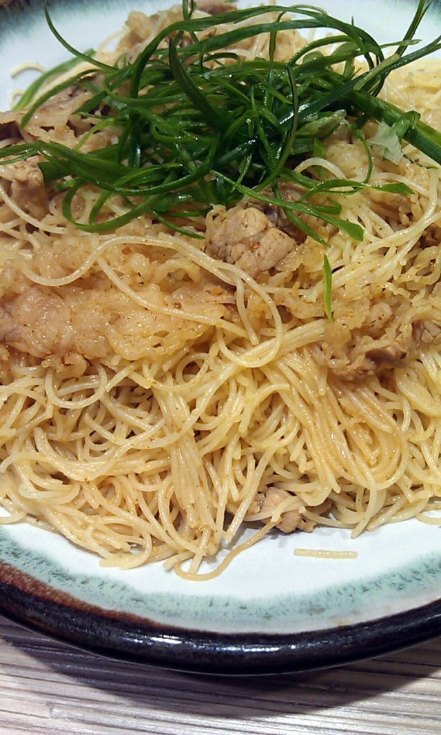 沙爹肥牛炒米