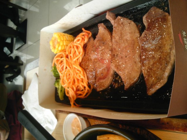 小牛排，非常嫩