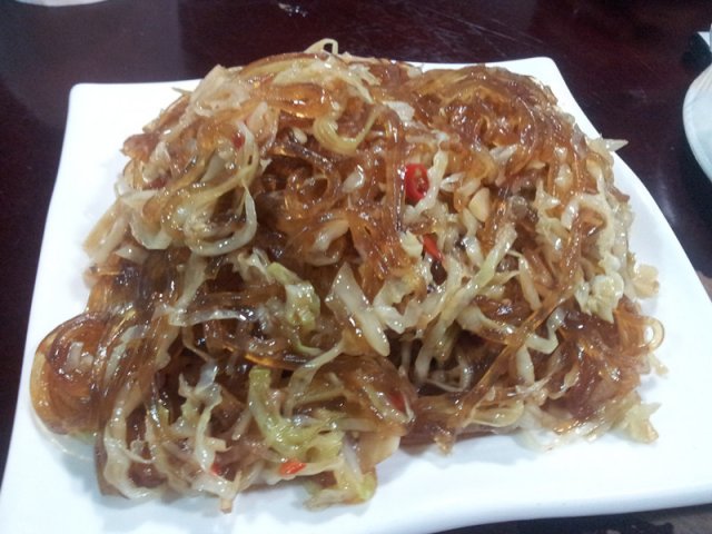 素翅莲白