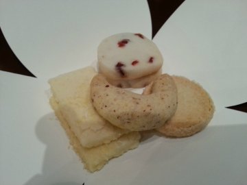 小饼干