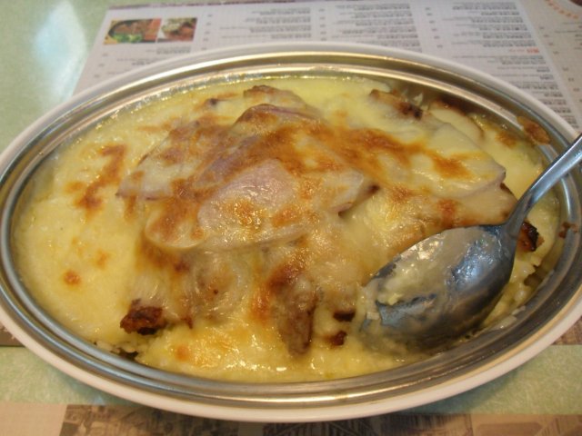 白汁芝士焗鸡扒饭