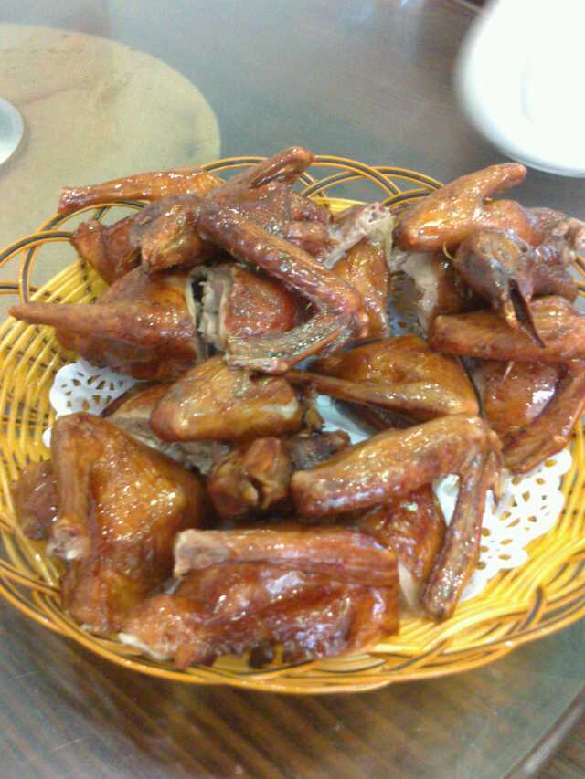 乳鸽
