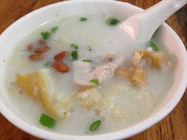 艇仔粥