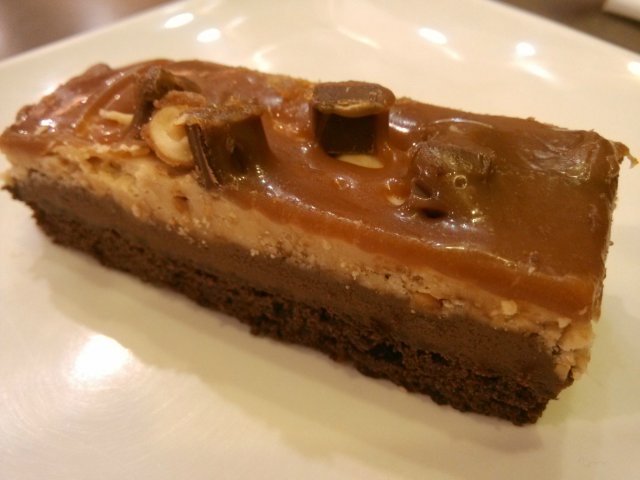 特浓花生巧克力蛋糕