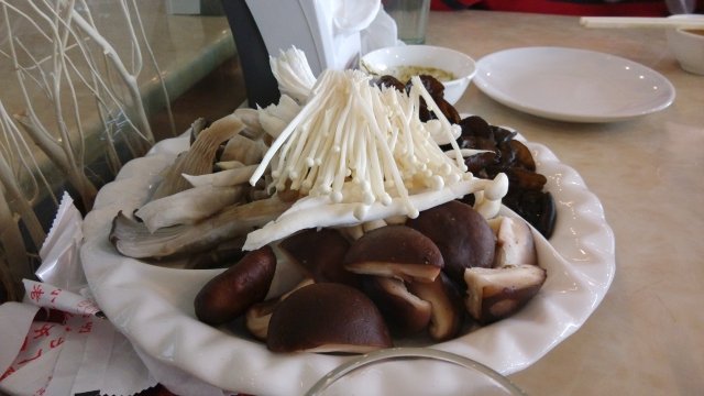 菌类拼盘