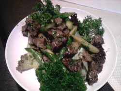 芦笋炒牛肉粒