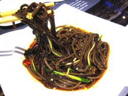 酸菜蕨根粉