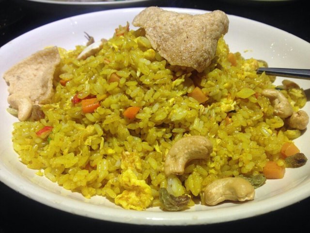 菠萝炒饭