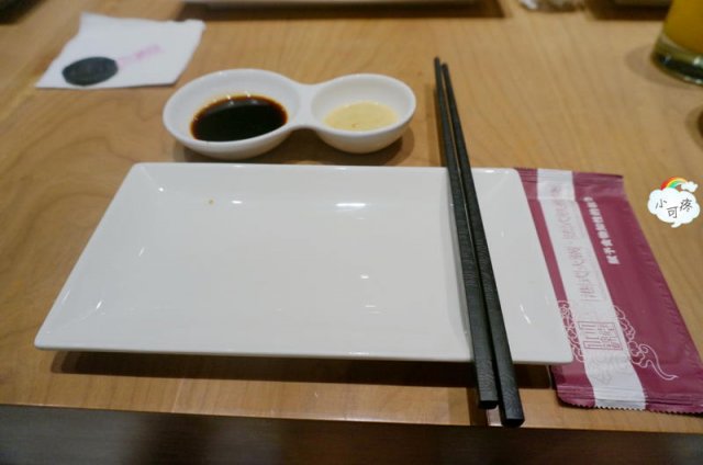 餐具