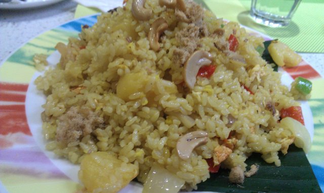 菠萝炒饭
