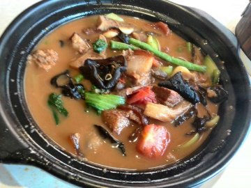 小鸡炖蘑菇